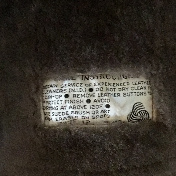 Vintage Sawyer Of California Women's Tan Shearling Coat - Picture 9 of 9